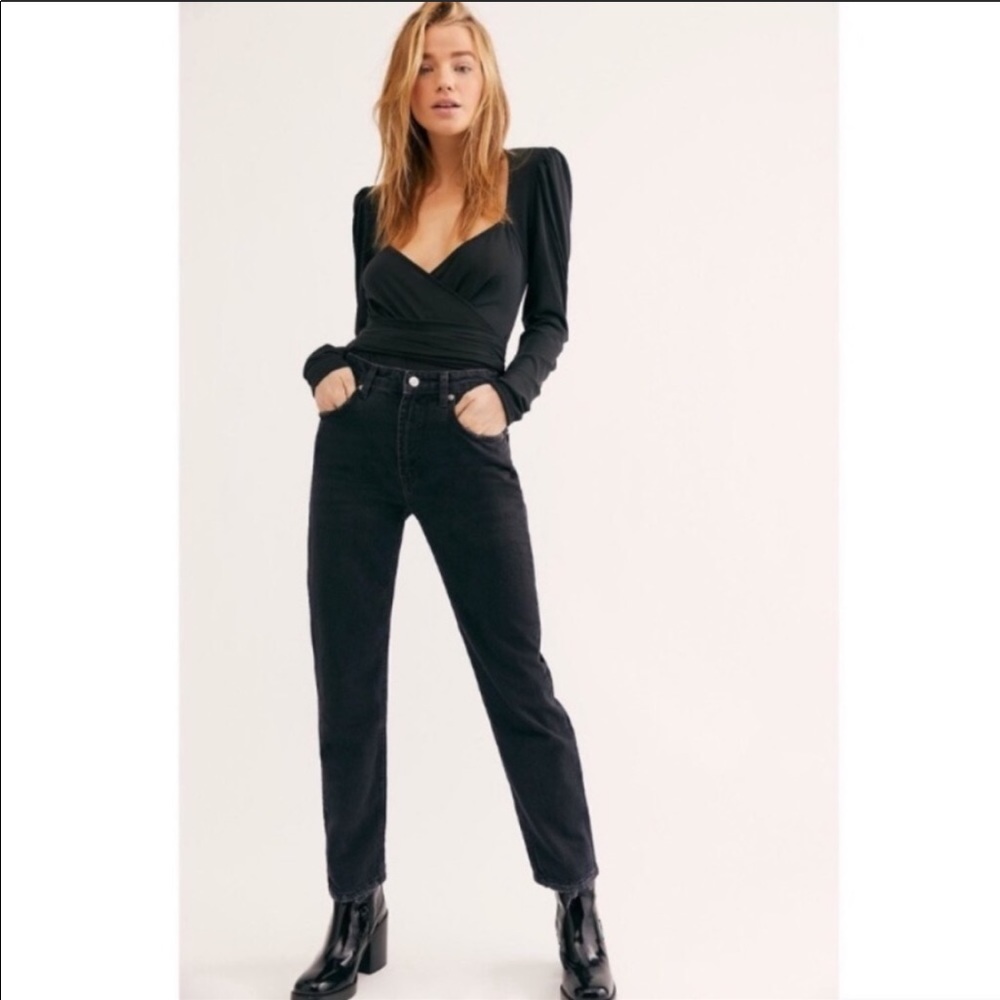 NWOT Free People Dakota Straight Leg Jeans Black